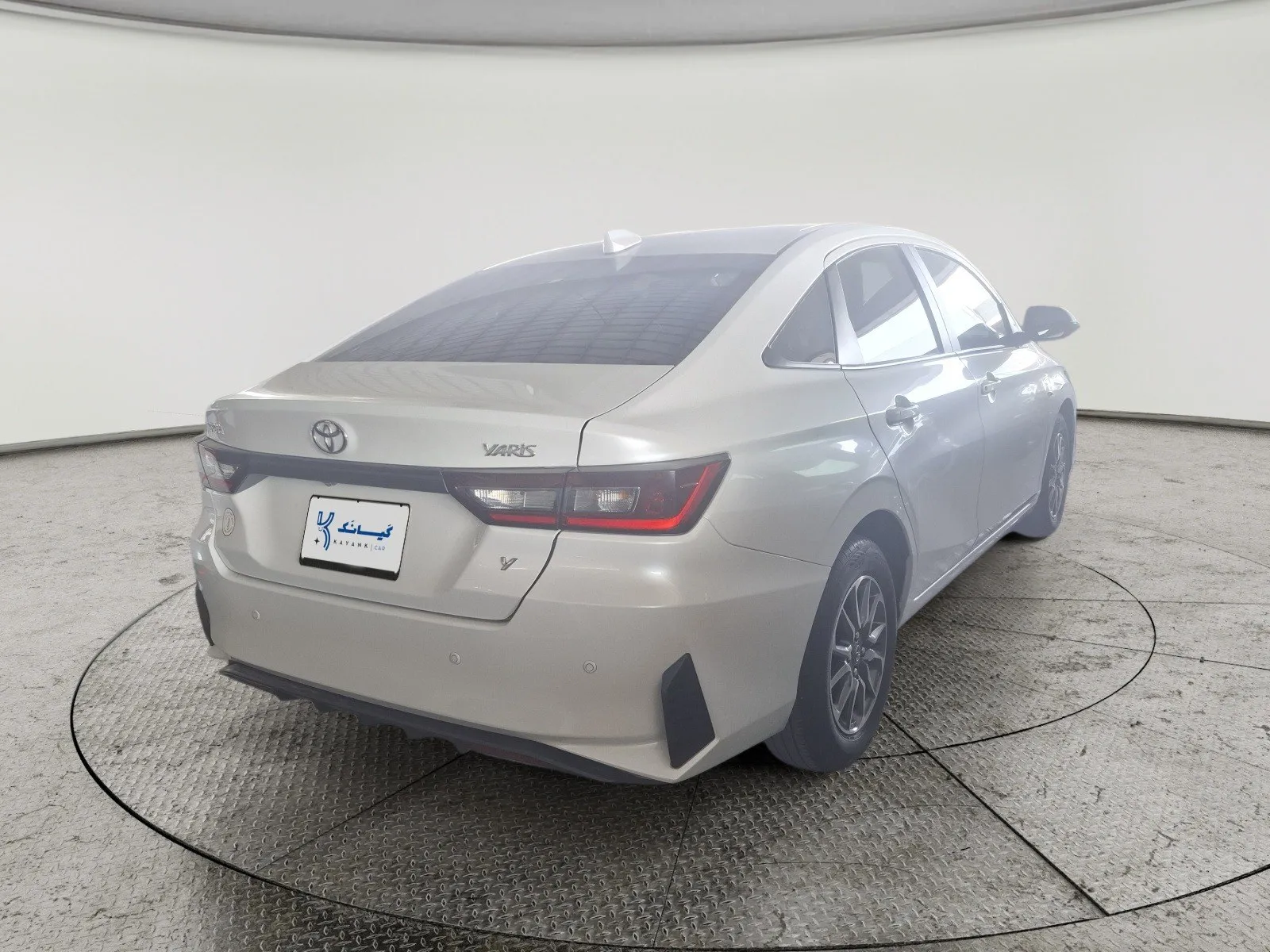 Toyota Yaris Y 2024