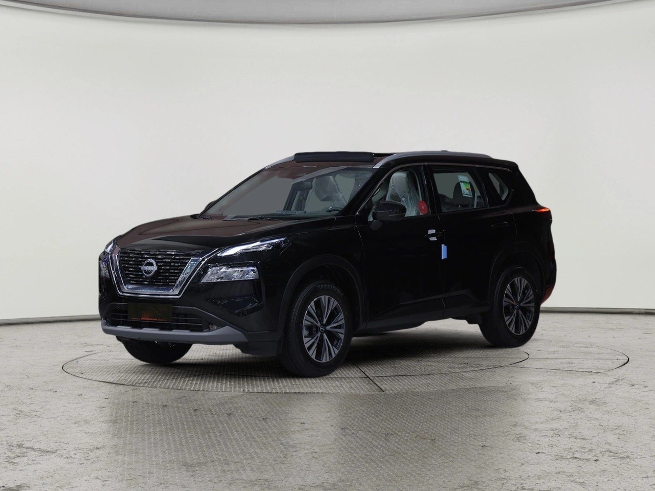Nissan X-Trail SV Plus 2025