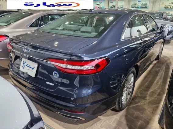 Ford Taurus Ambiente 2022