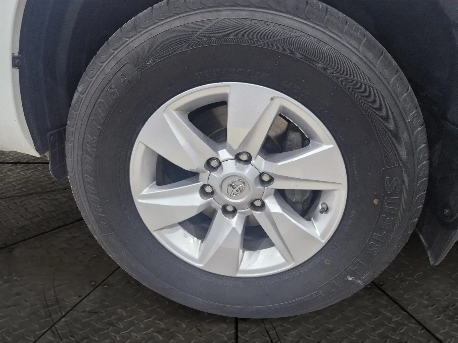 Toyota Prado TX 2021