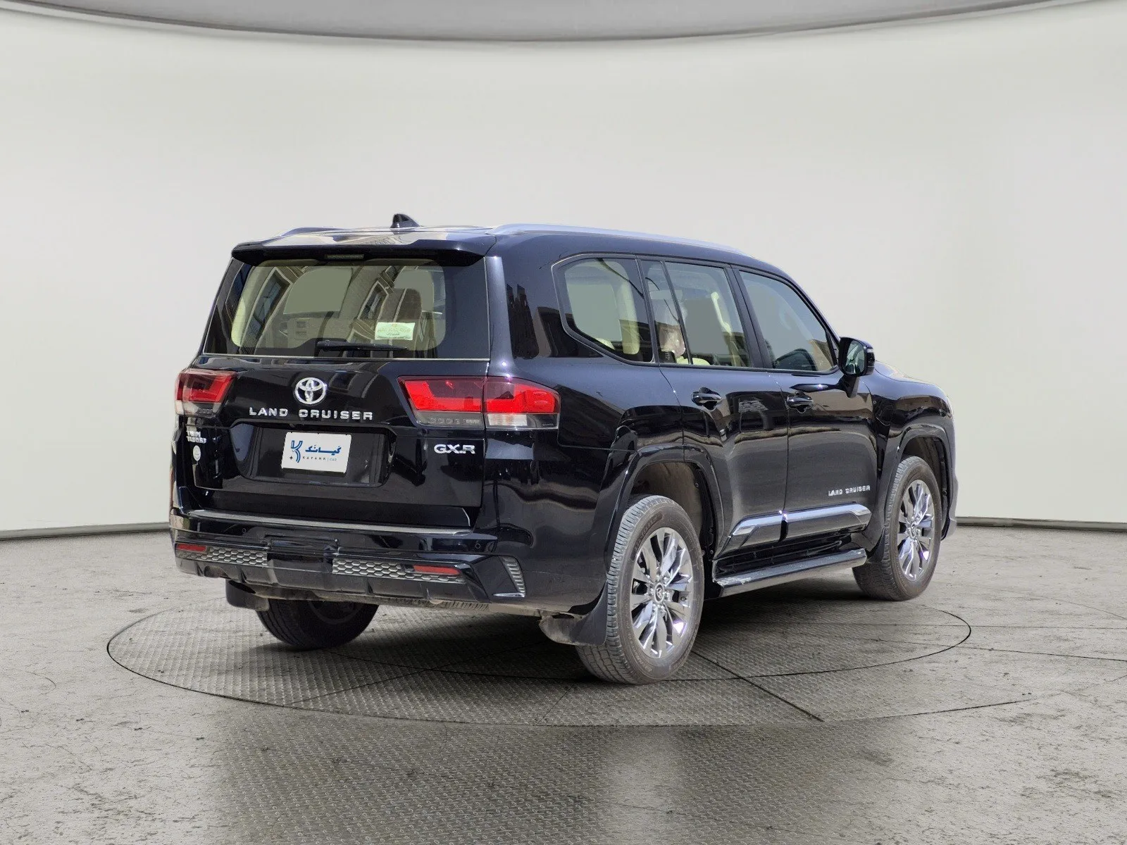 Toyota Land Cruiser GXR 2025