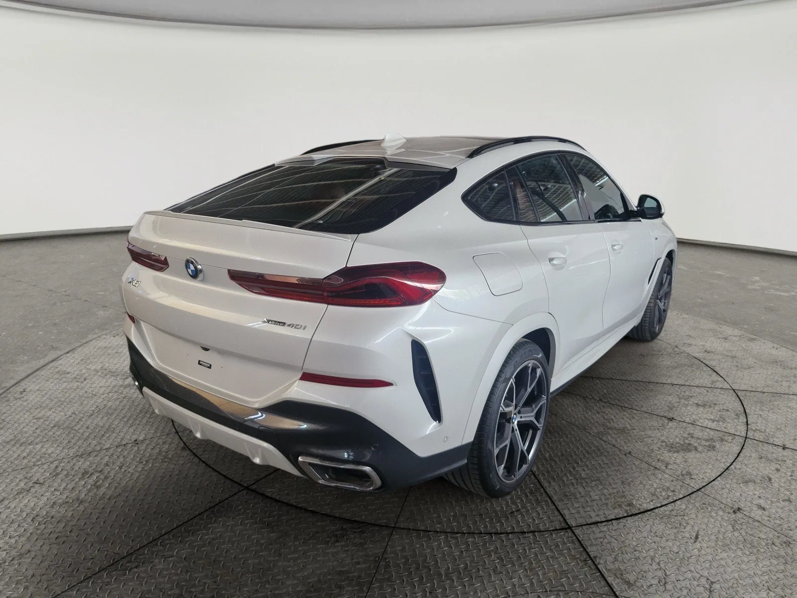 BMW X Series 6 xDrive 40i 2022