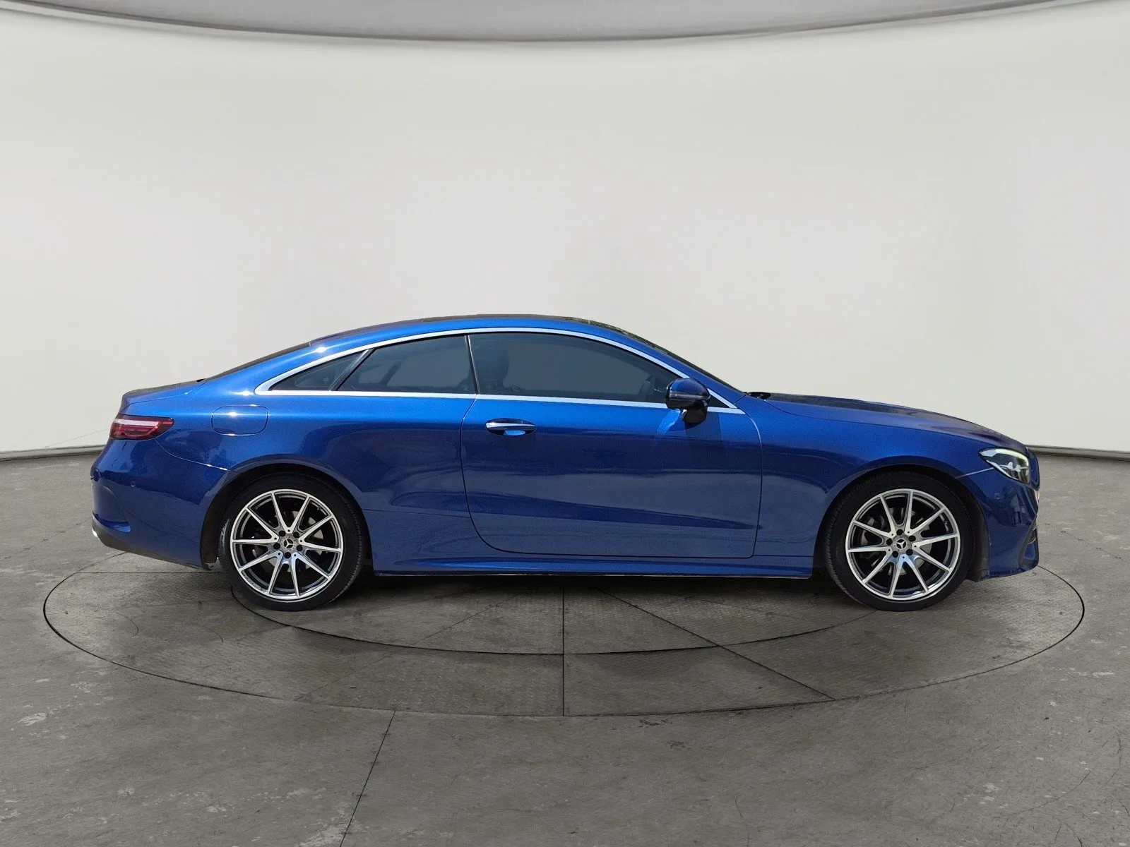 Mercedes-Benz E 200 Coupe 2022