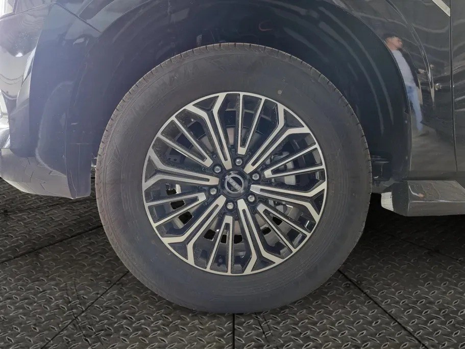 Nissan Patrol SE Platinum City 2026