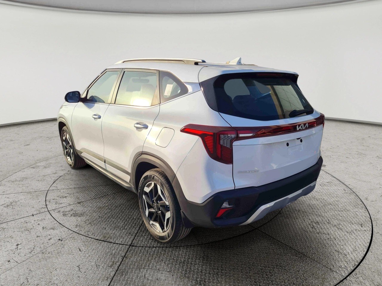 Kia Seltos GLS-MID 2025