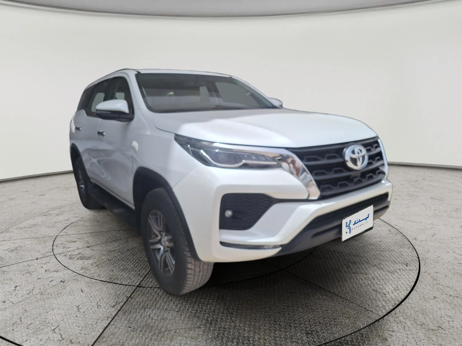 Toyota Fortuner VX 2023
