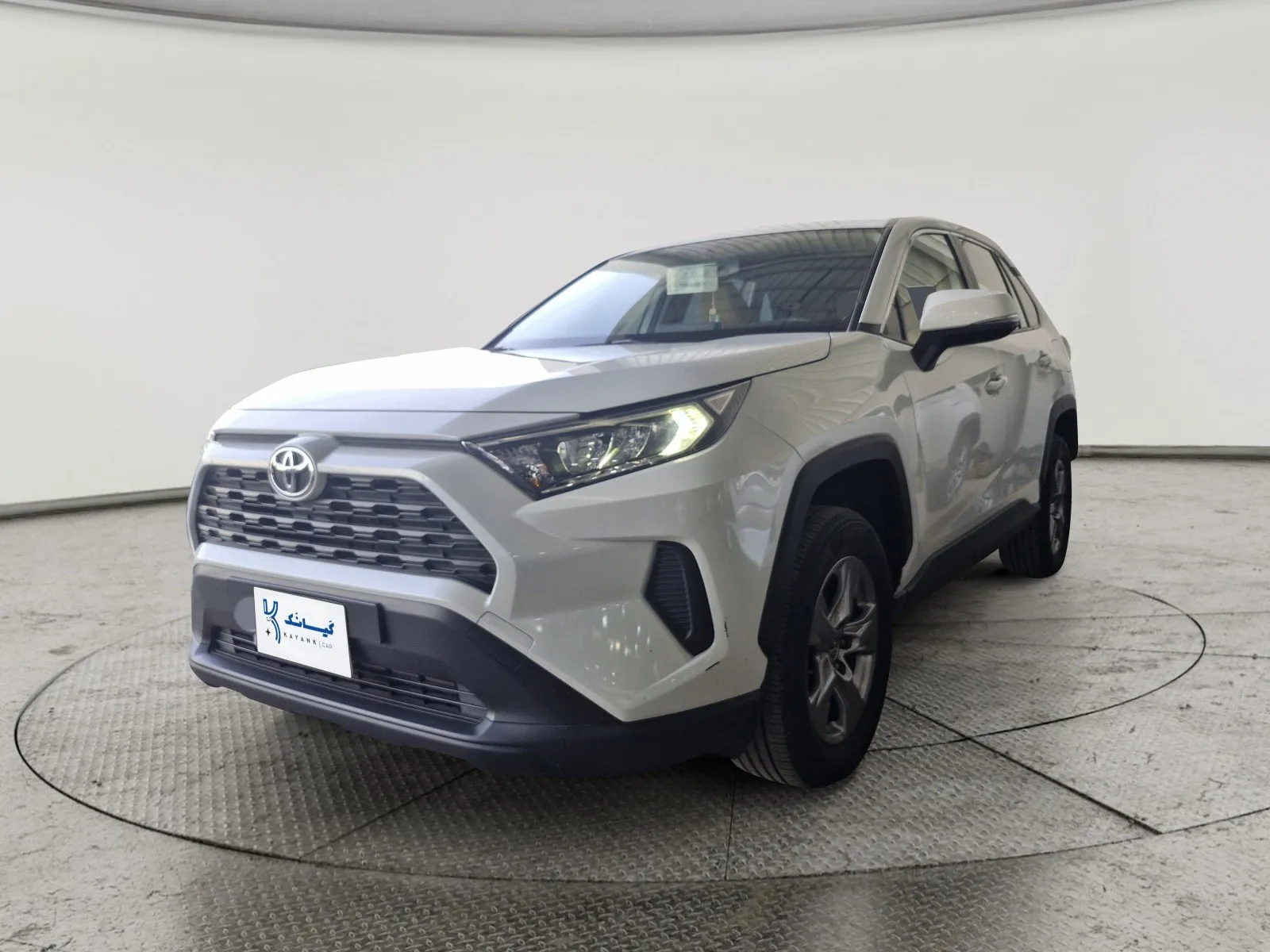 Toyota RAV4 LE 2024