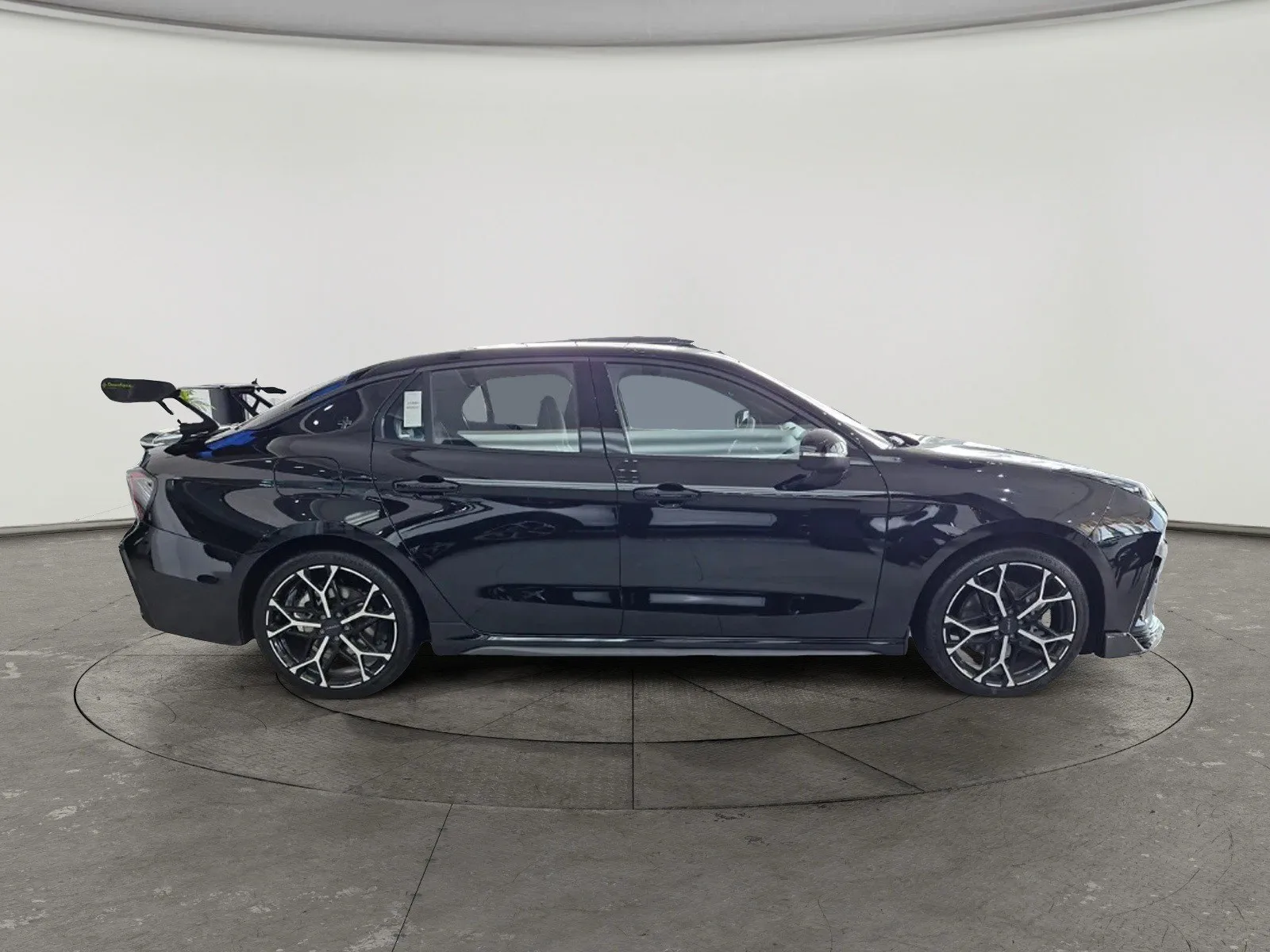 Lynk & Co 3 Plus Hyper plus 2026
