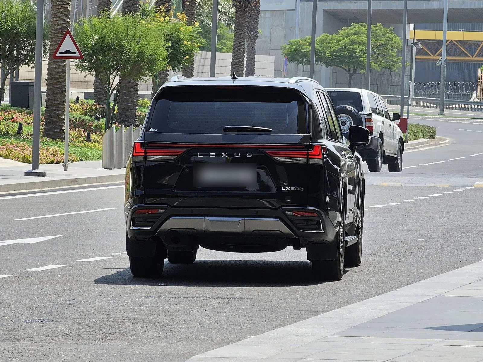 Lexus LX 600 Signature 2024