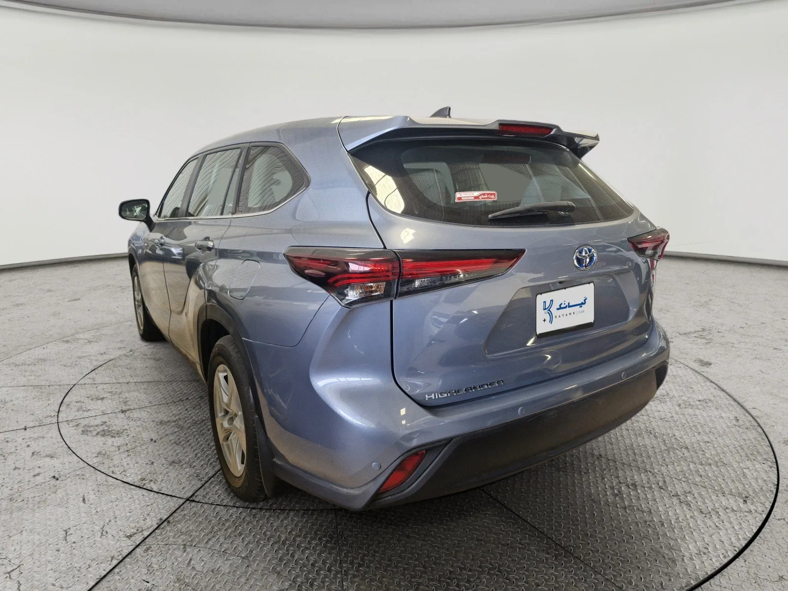 Toyota Highlander LE 2024