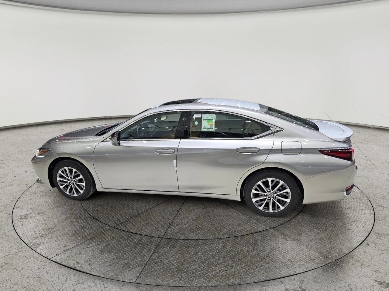 Lexus ES 300 AH Hybrid 2025