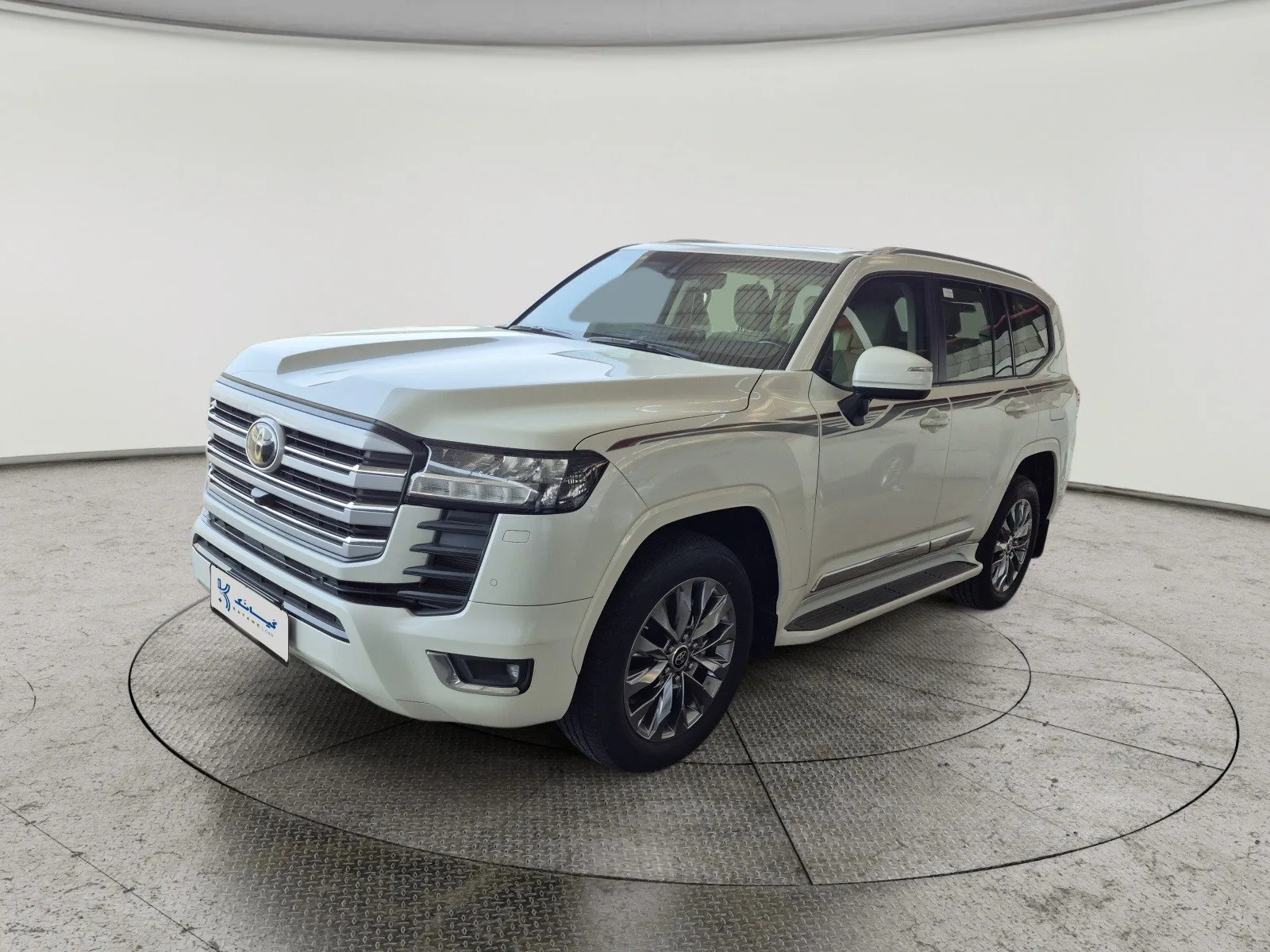 Toyota Land Cruiser GXR 2023