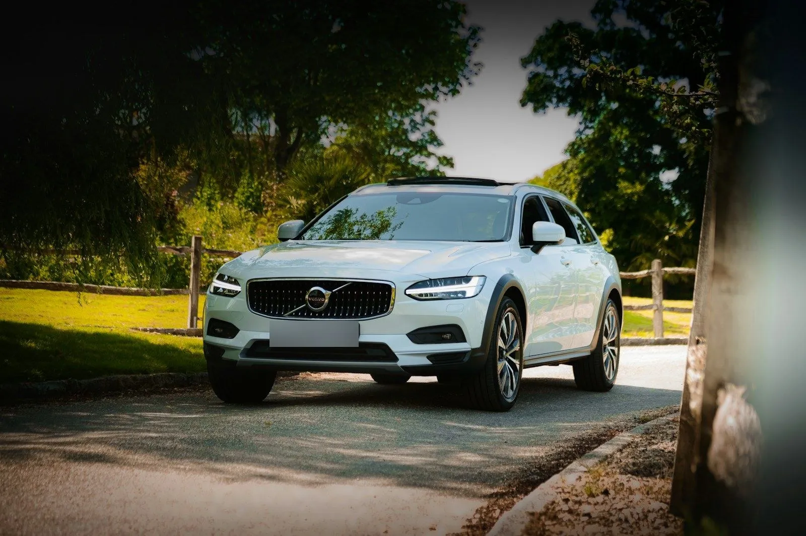 Volvo V90 Cross Country B5 AWD Plus 2022
