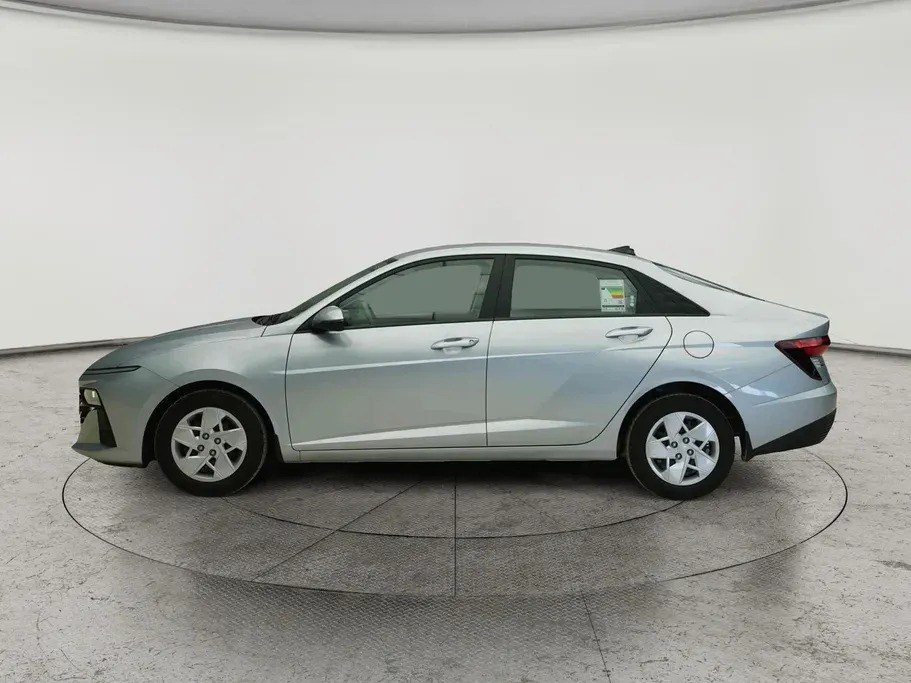 Hyundai Accent Smart 2026