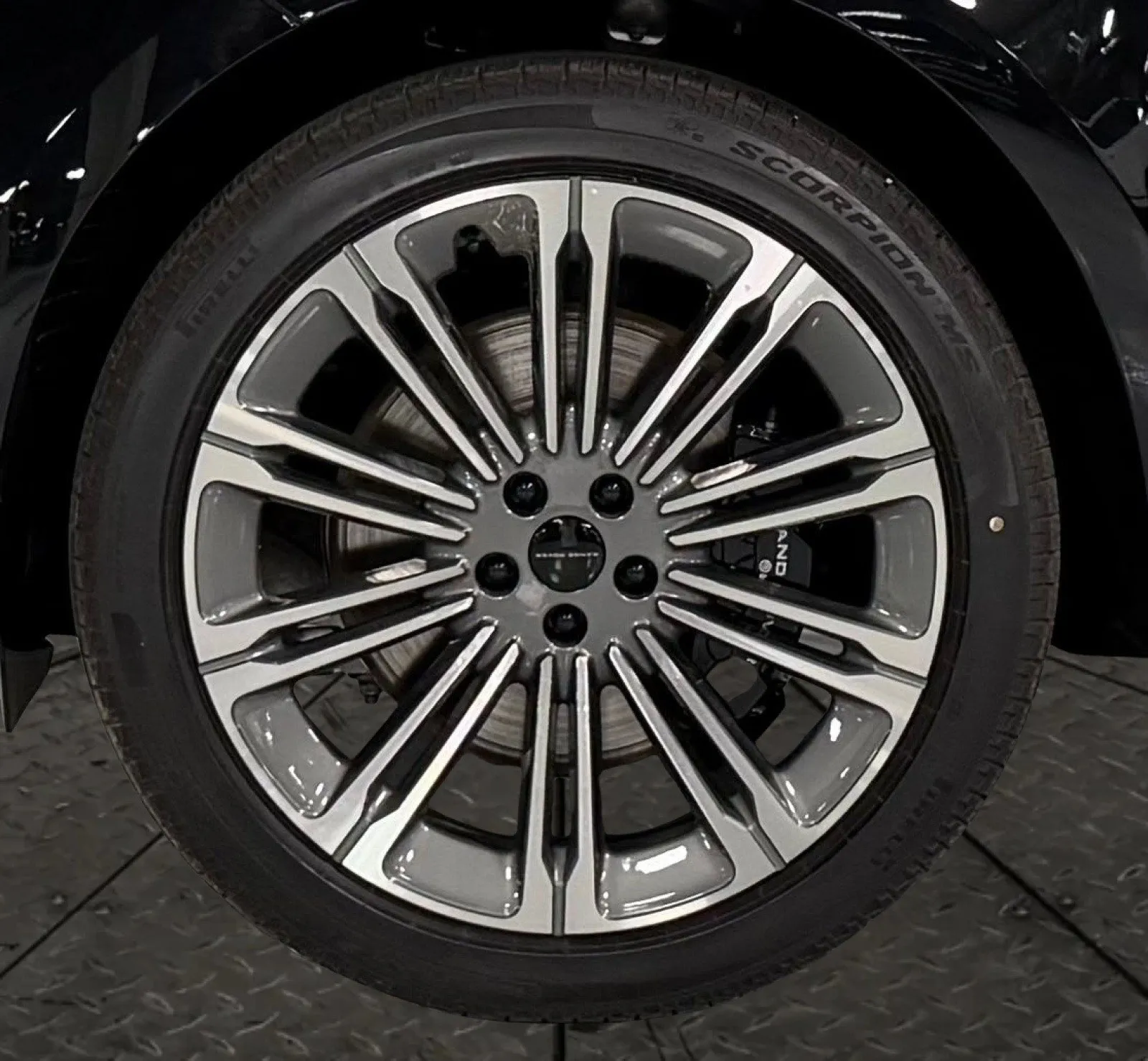 Land Rover Range Rover HSE 2026