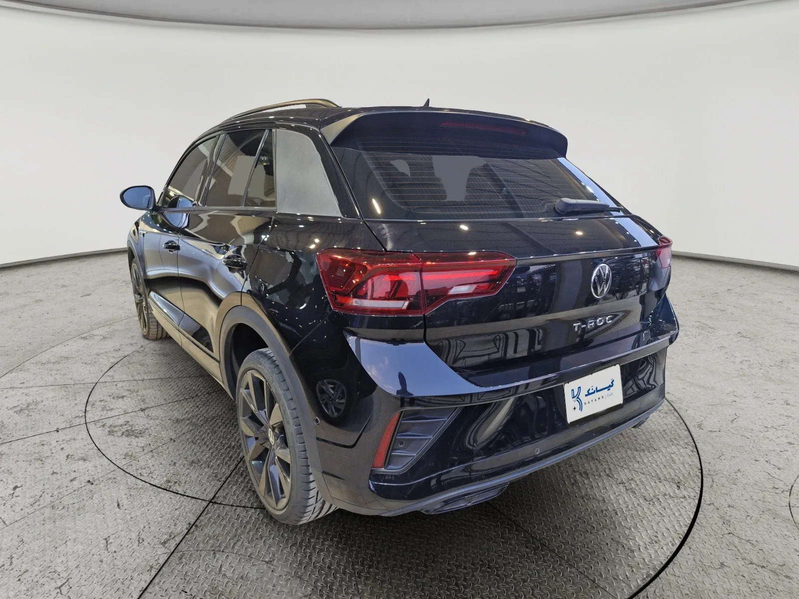 Volkswagen T-Roc ار لاين 2023