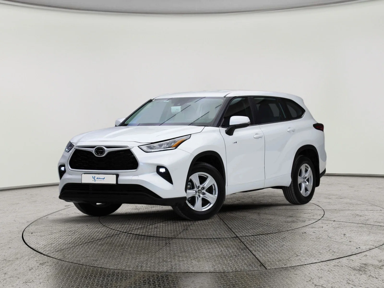 Toyota Highlander LE 2026
