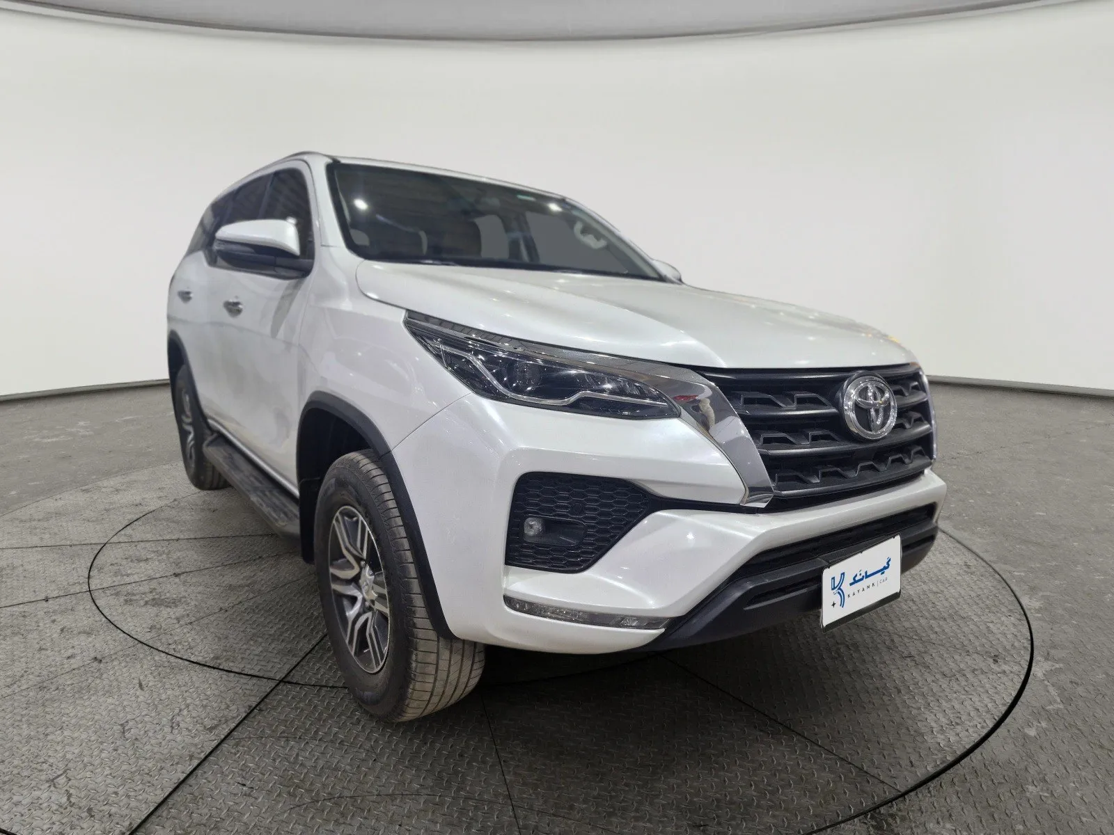 Toyota Fortuner GX 2024