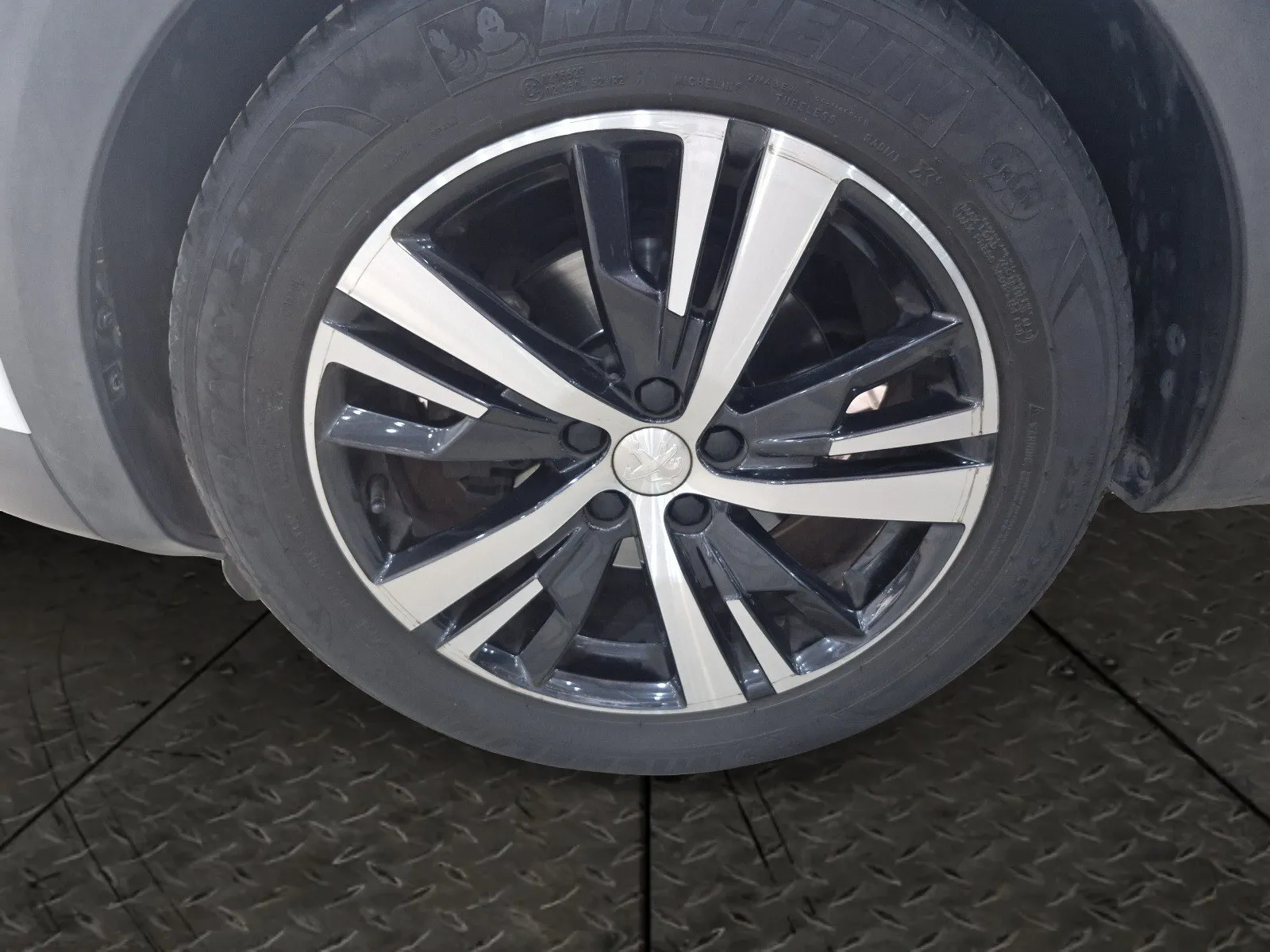 Peugeot 3008 Allure 2019