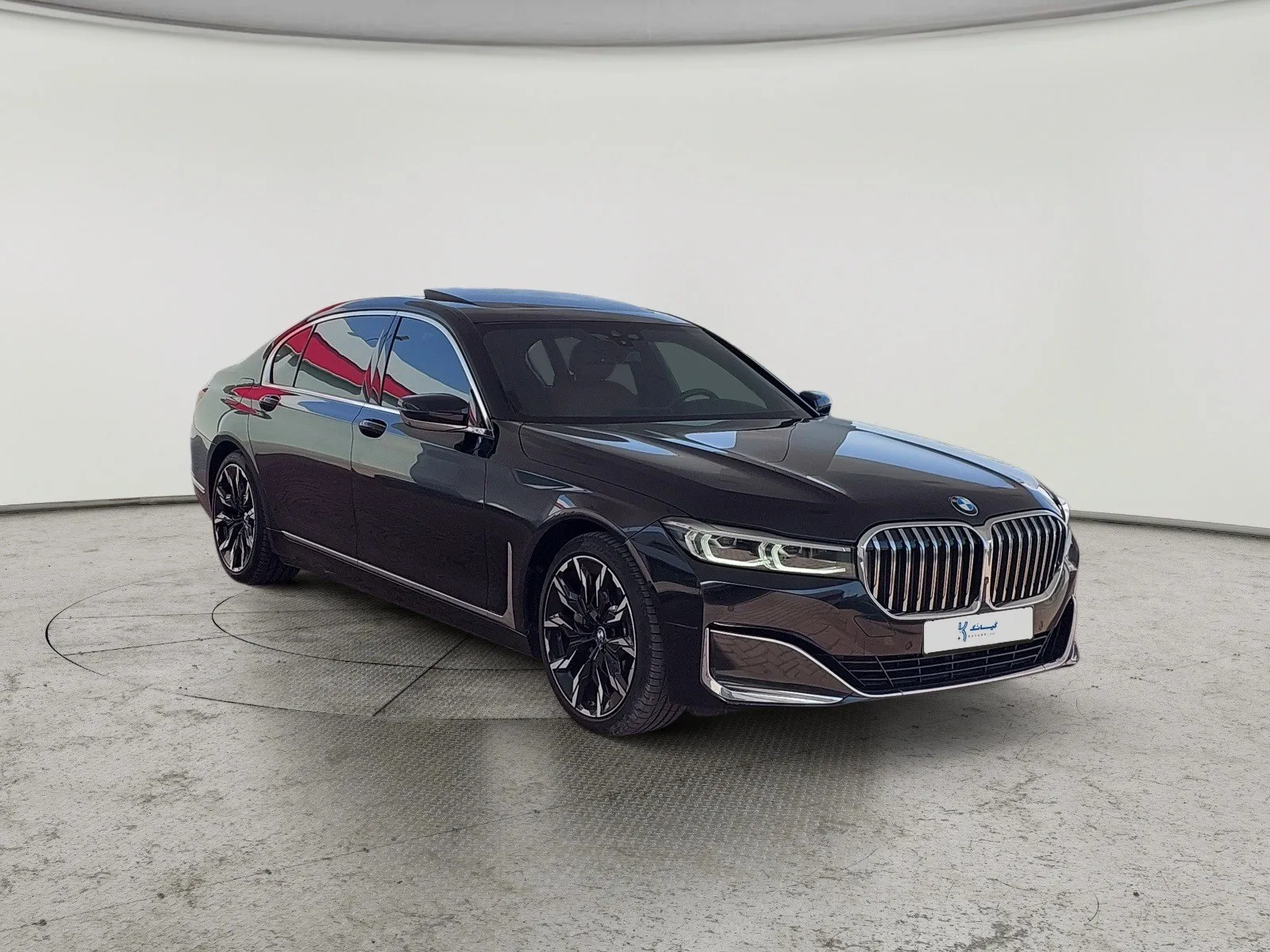 BMW 7 Series 740Li 2021
