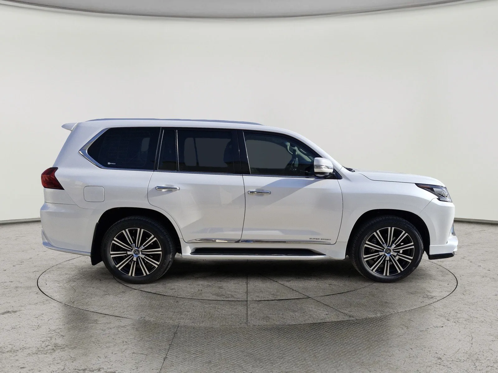 Lexus LX 570 S 2021