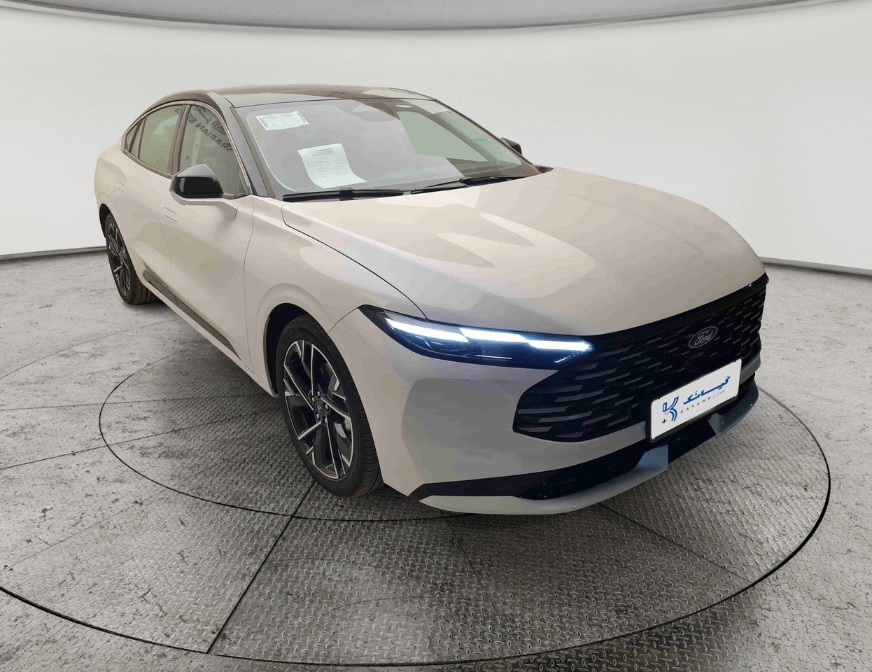 Ford Taurus Titanium New Shape 2026