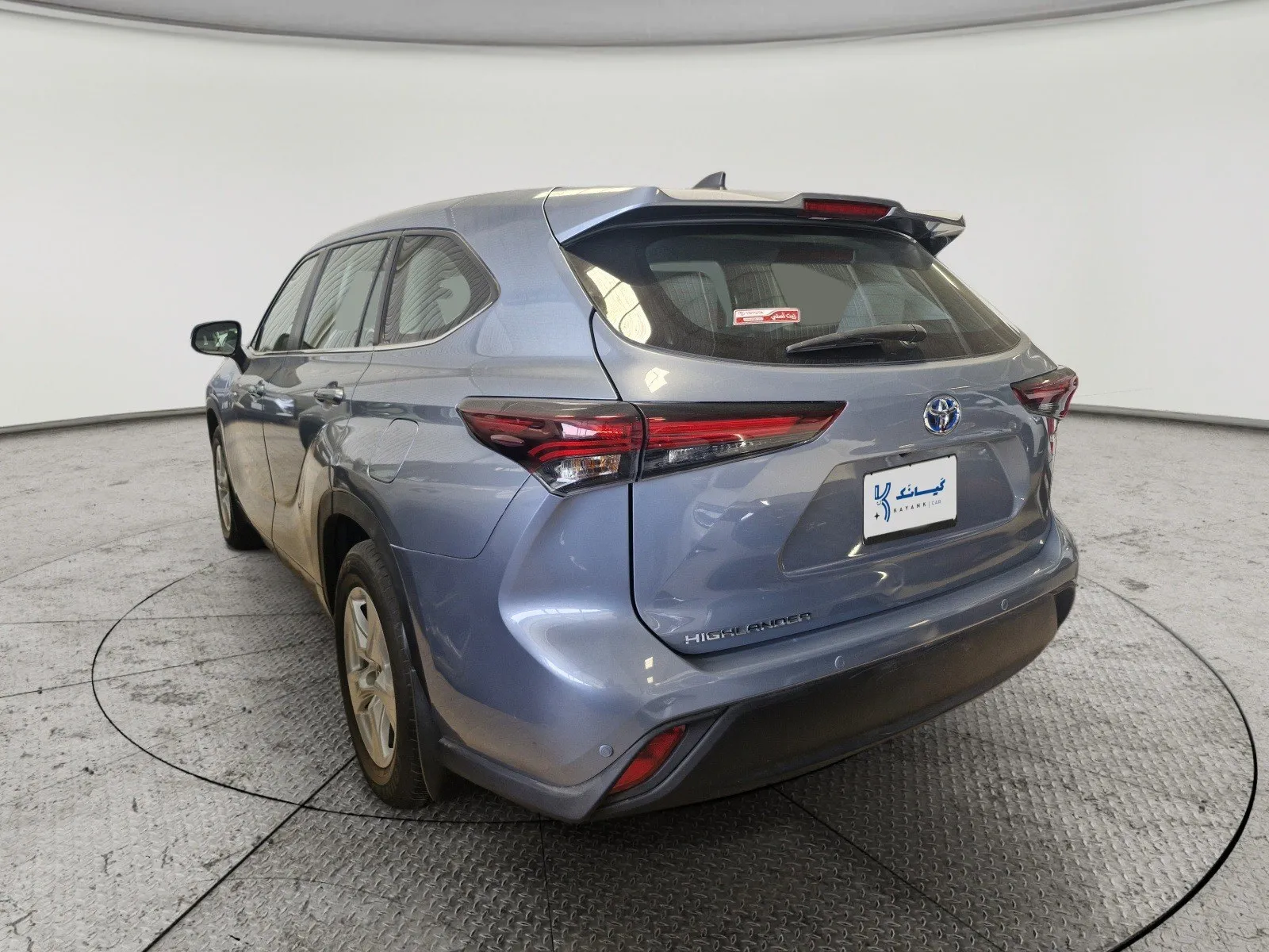 Toyota Highlander LE 2024