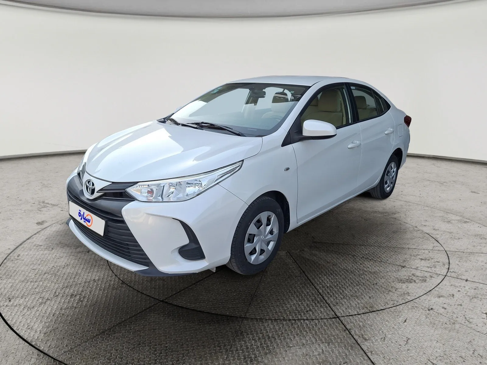 Toyota Yaris Y 2022