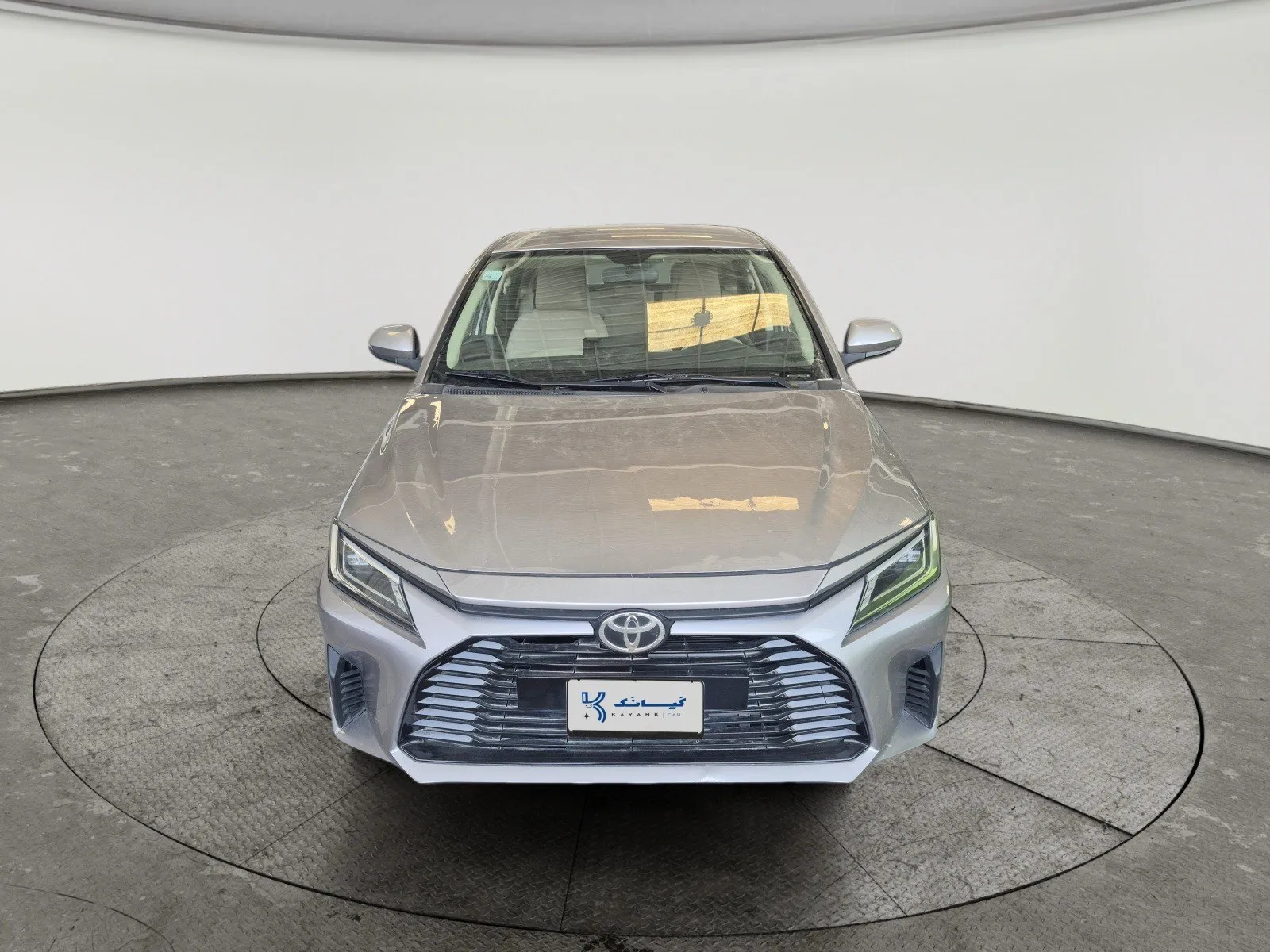 Toyota Yaris Y 2023
