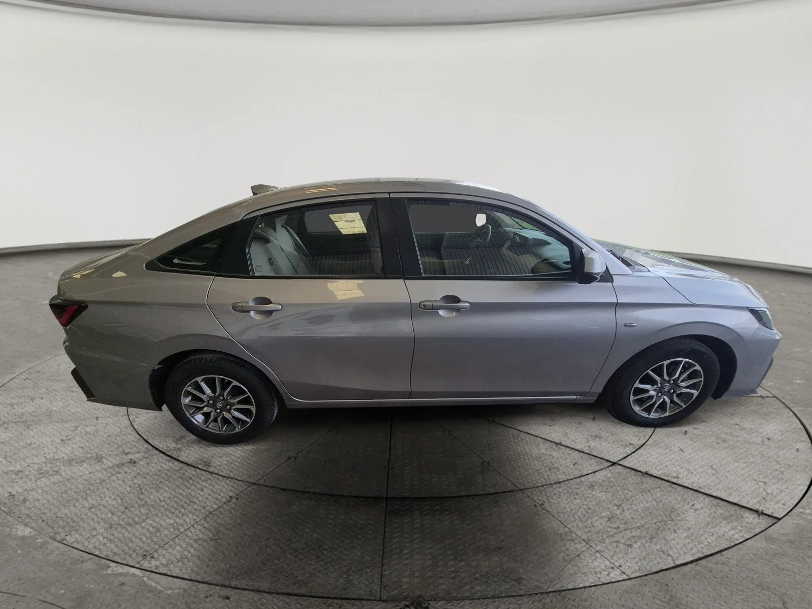 Toyota Yaris Y 2023