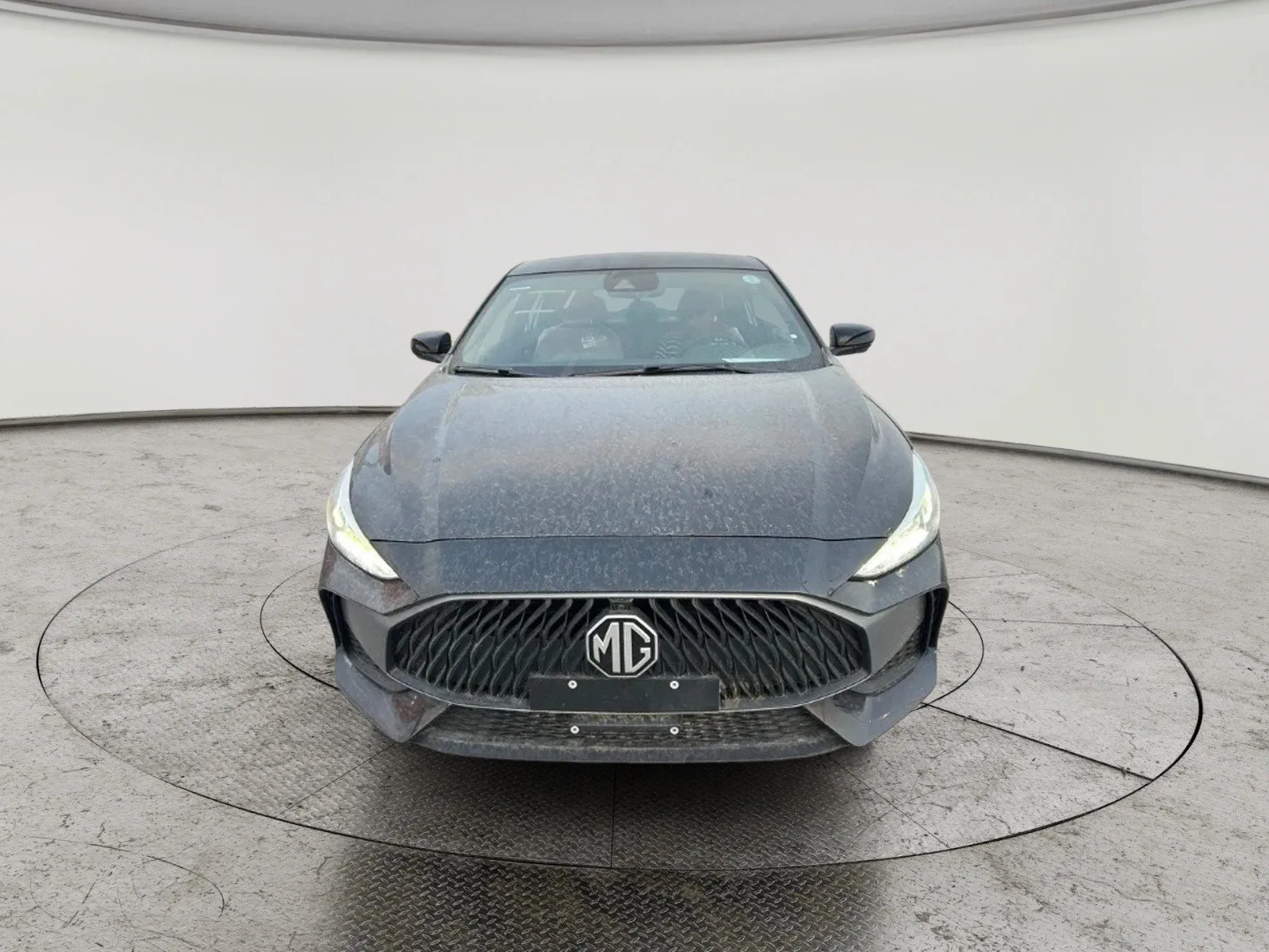 MG GT LUX 2025