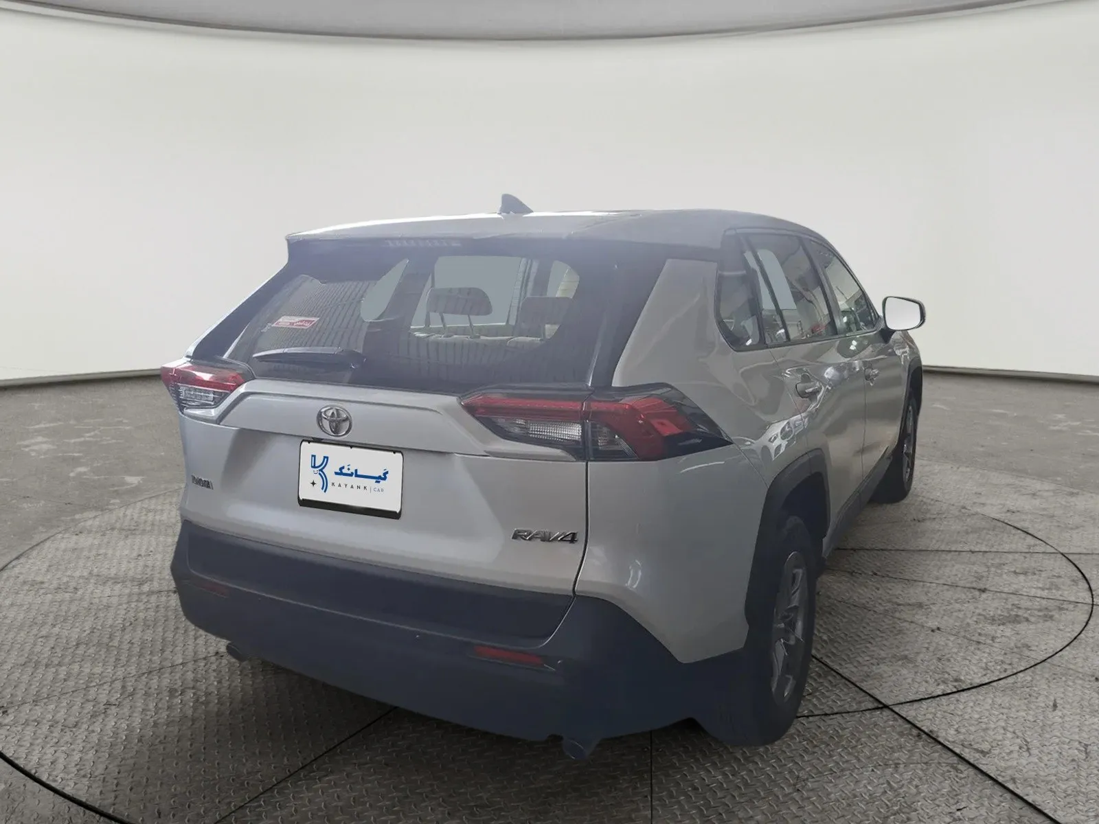 Toyota RAV4 LE 2024