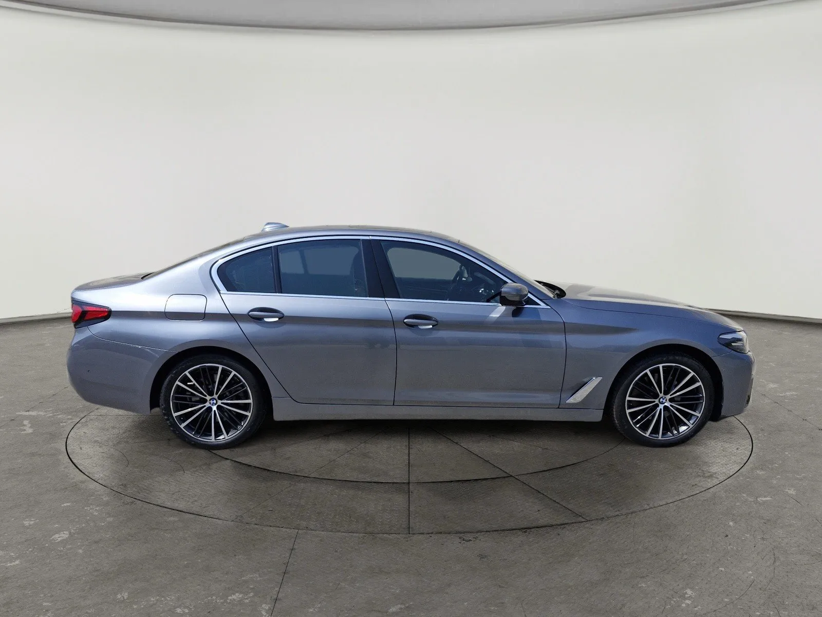 BMW 5 Series 520i 2021