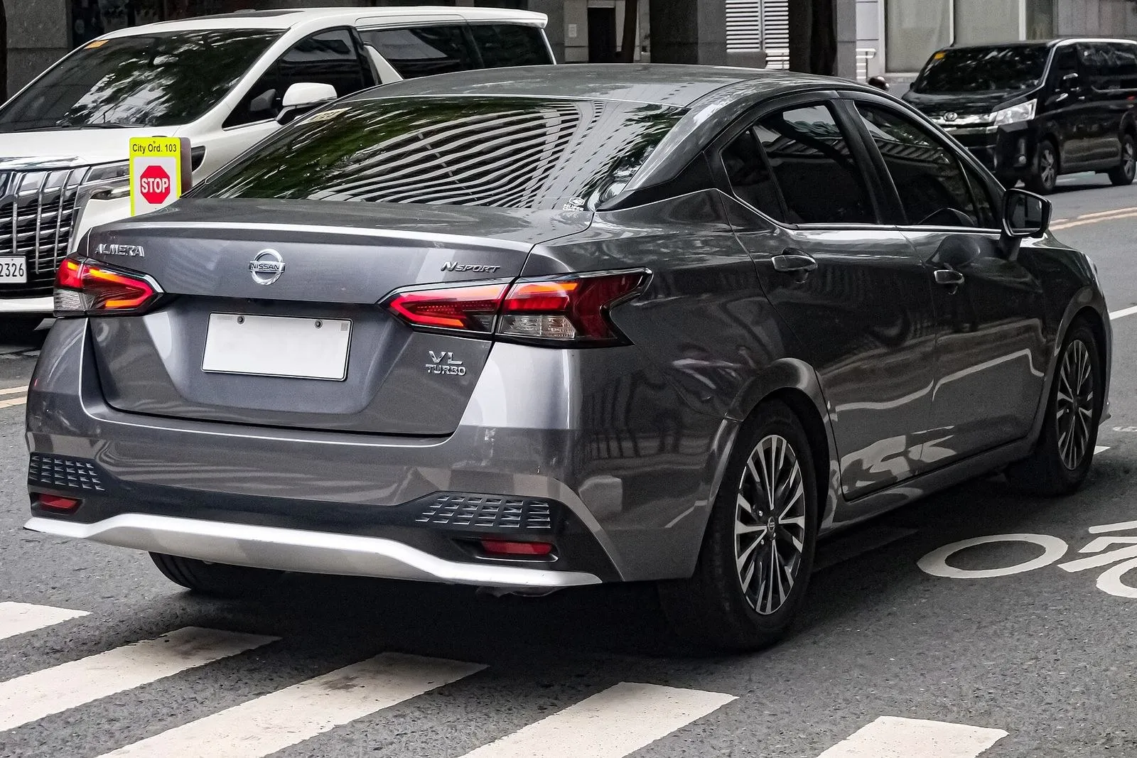 Nissan Sunny SV 2025