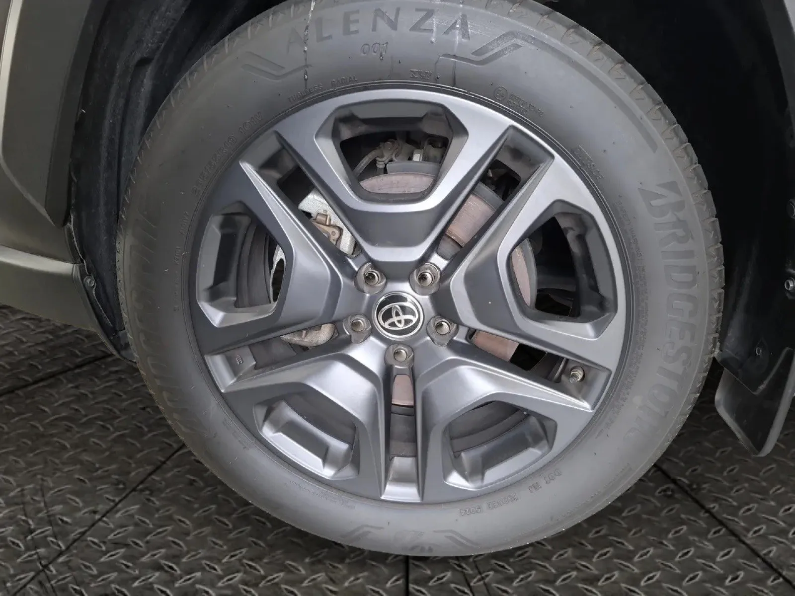 Toyota RAV4 ADVENTURE 2025