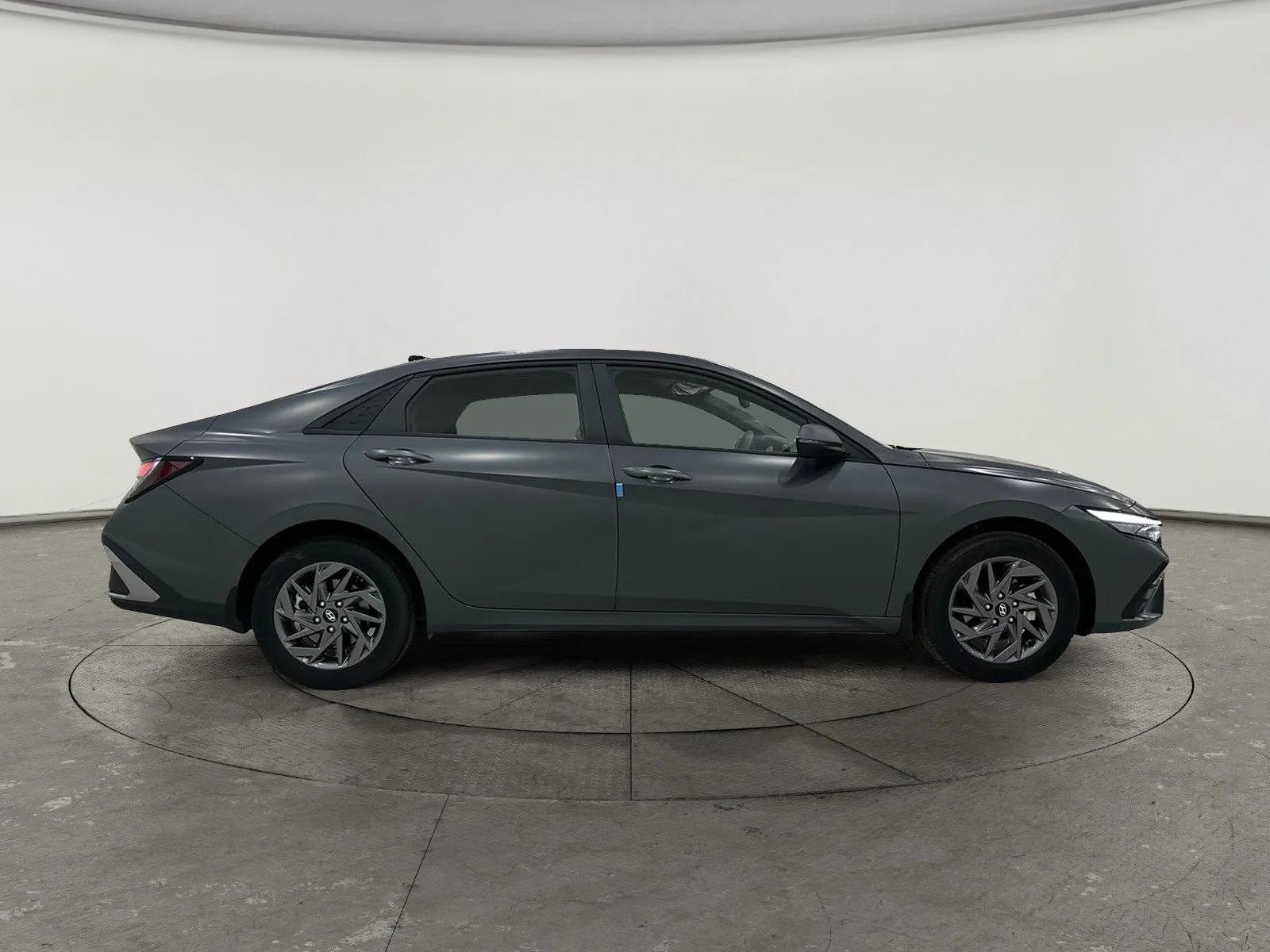 Hyundai Elantra Smart Plus China 2027