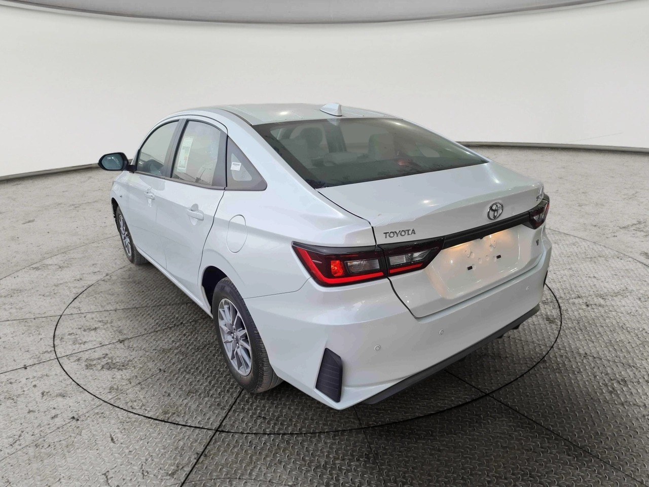 Toyota Yaris Y 2026