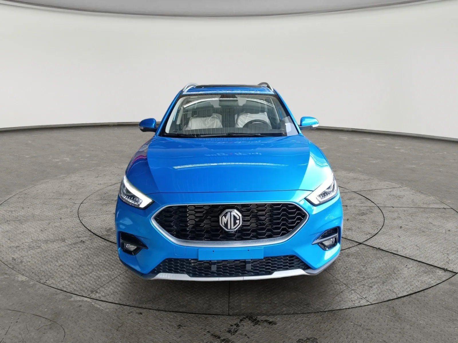MG ZS LUX 2024