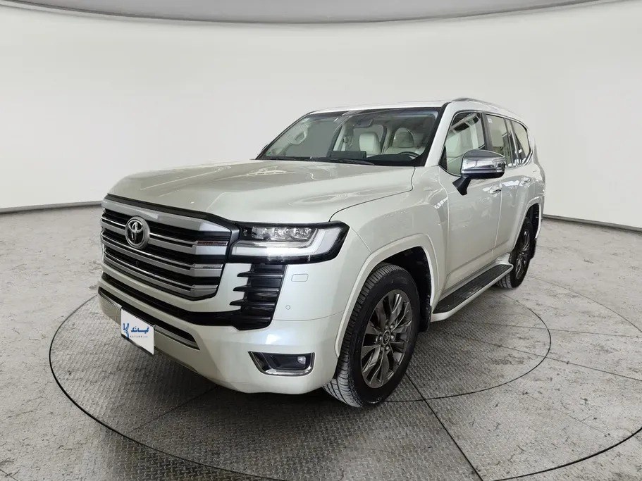 Toyota Land Cruiser VX 2023