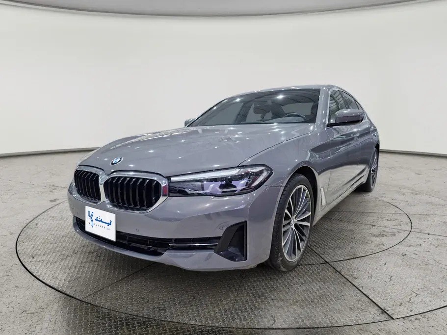 BMW 5 Series 520i 2021