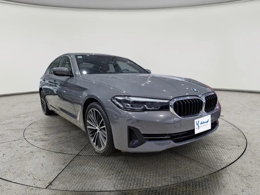 BMW 5 Series 520i 2021