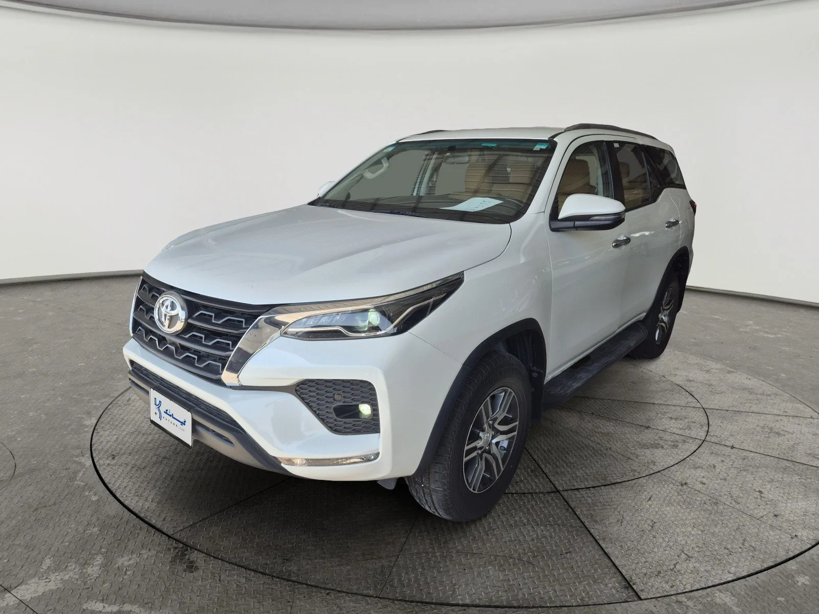 Toyota Fortuner VX 2023