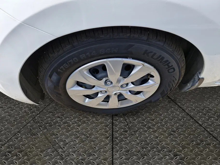 Kia Pegas GL 2024