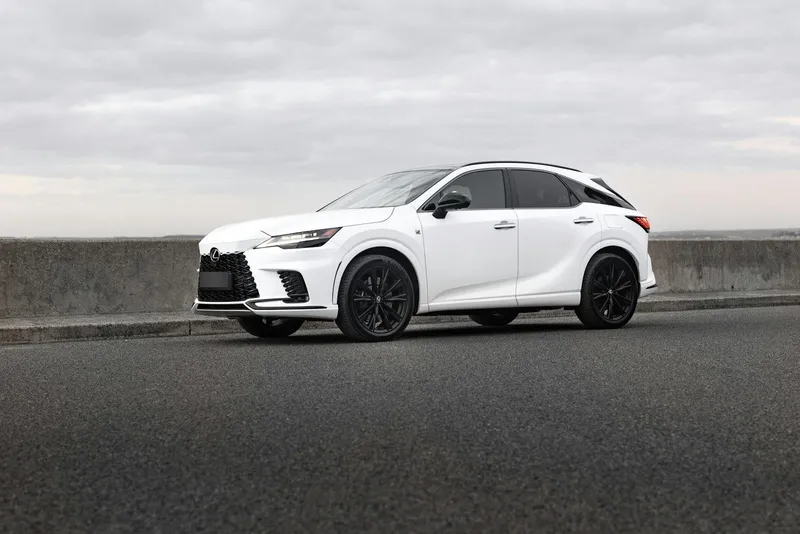 Lexus RX 2025