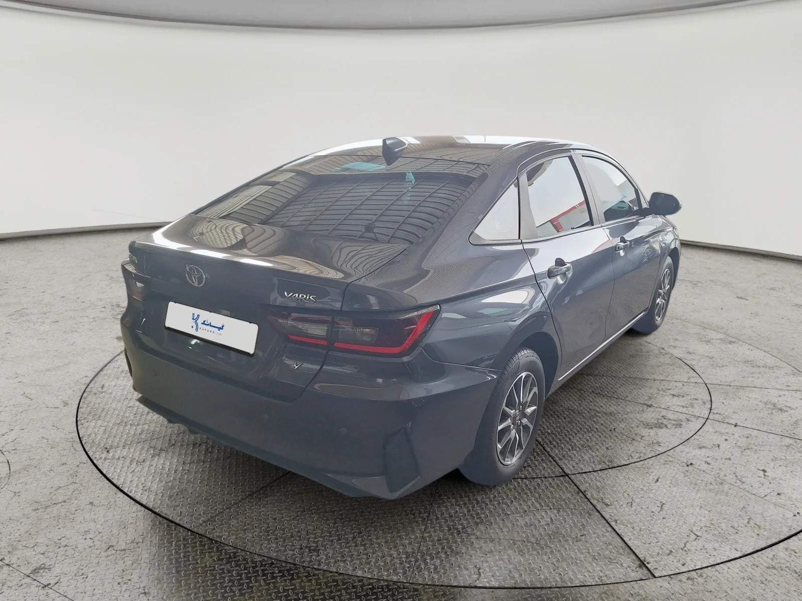 Toyota Yaris Y 2024