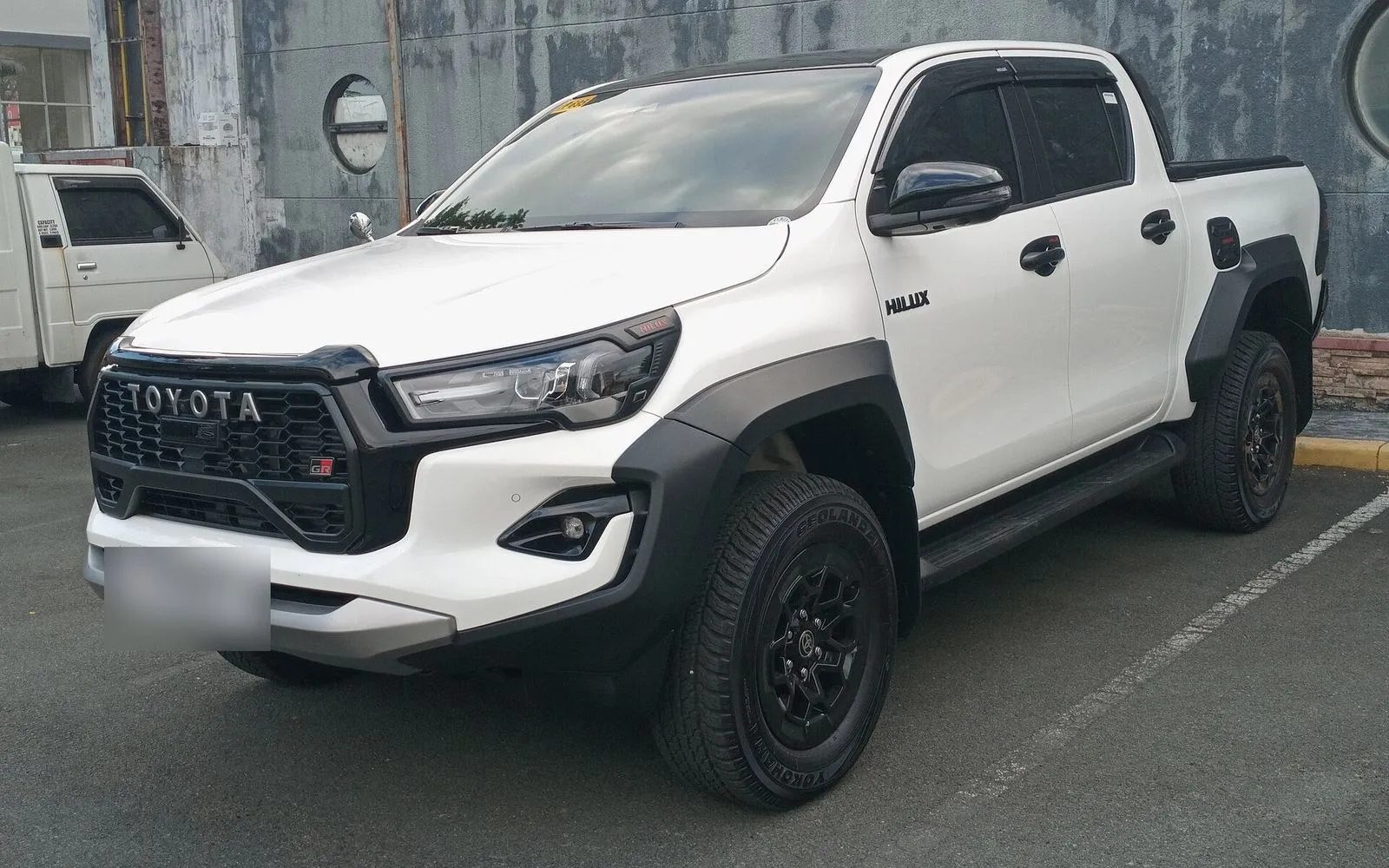 Toyota Hilux GR Sport Double Cab 2023