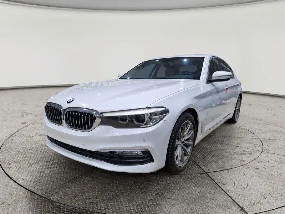 BMW 5 Series 520i 2019