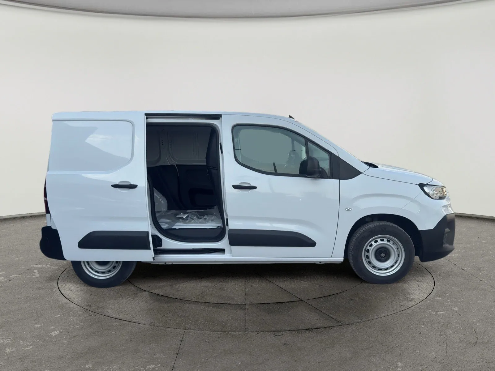 Fiat Doblo L1 2025