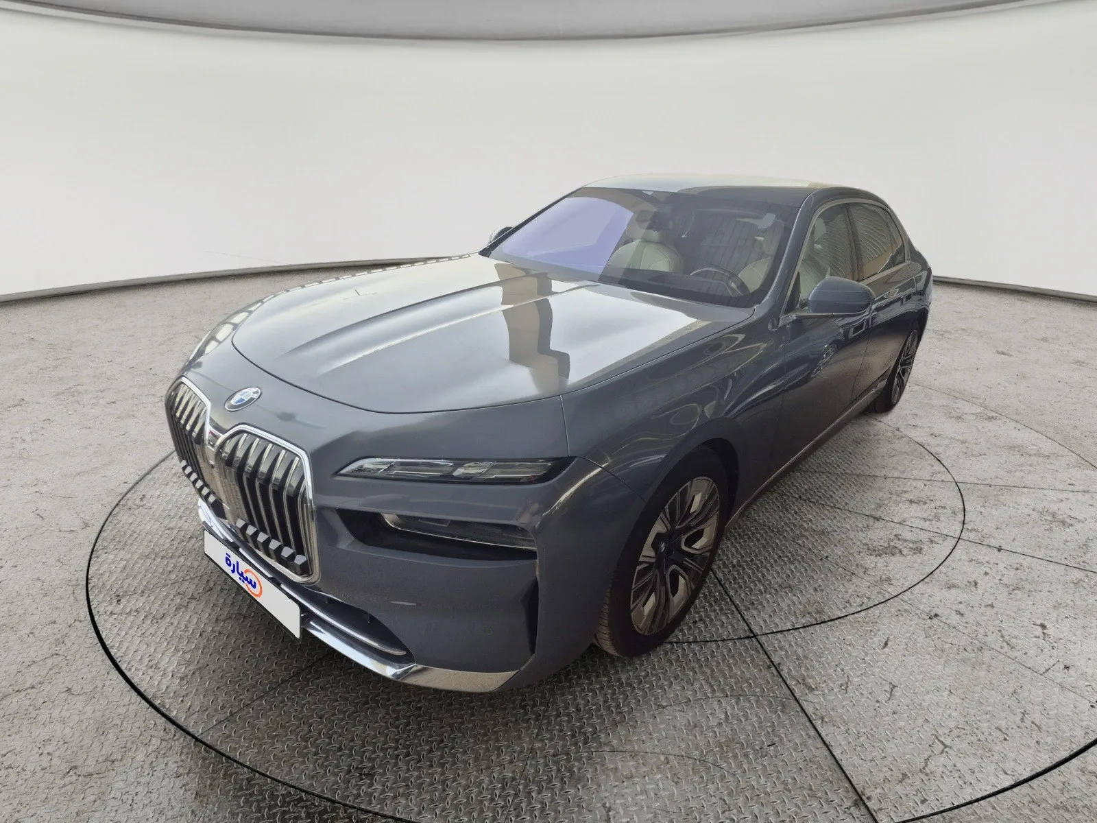 BMW 7 Series 735i 2023
