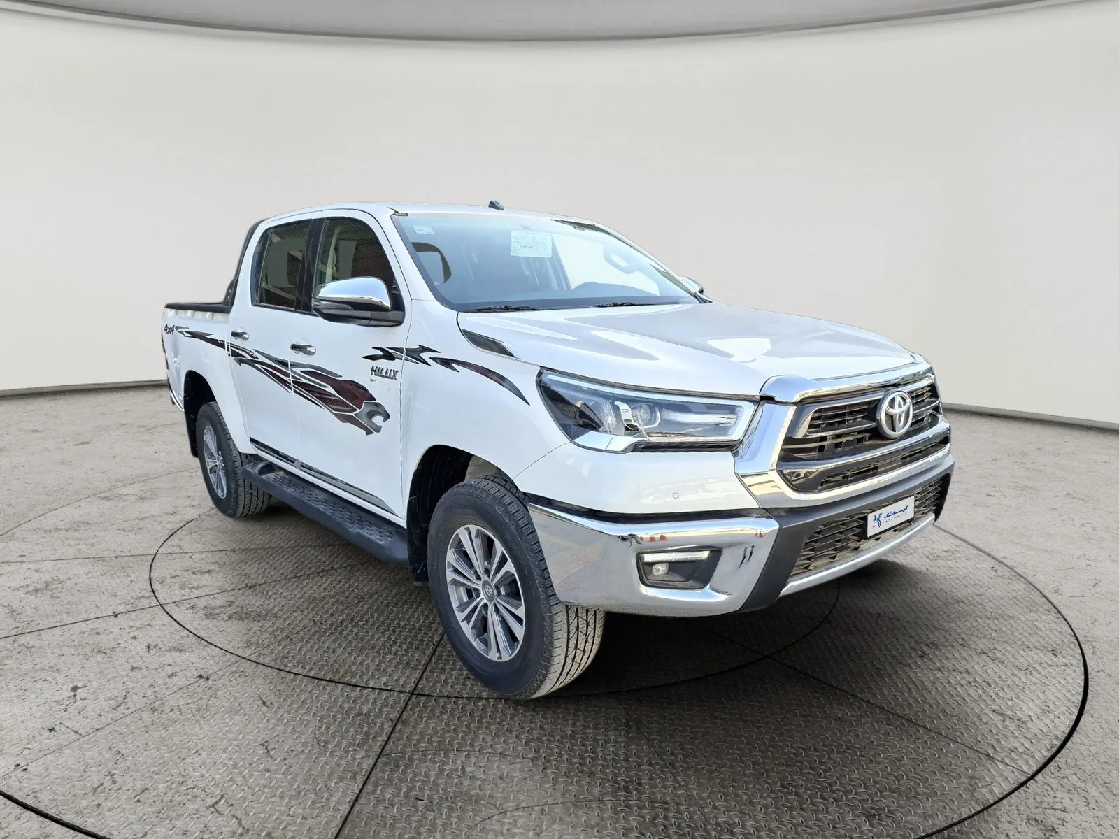 Toyota Hilux SR5 Double Cab 2023